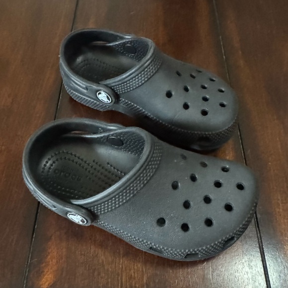 CROCS Other - Kids Black Clogs Size 10
